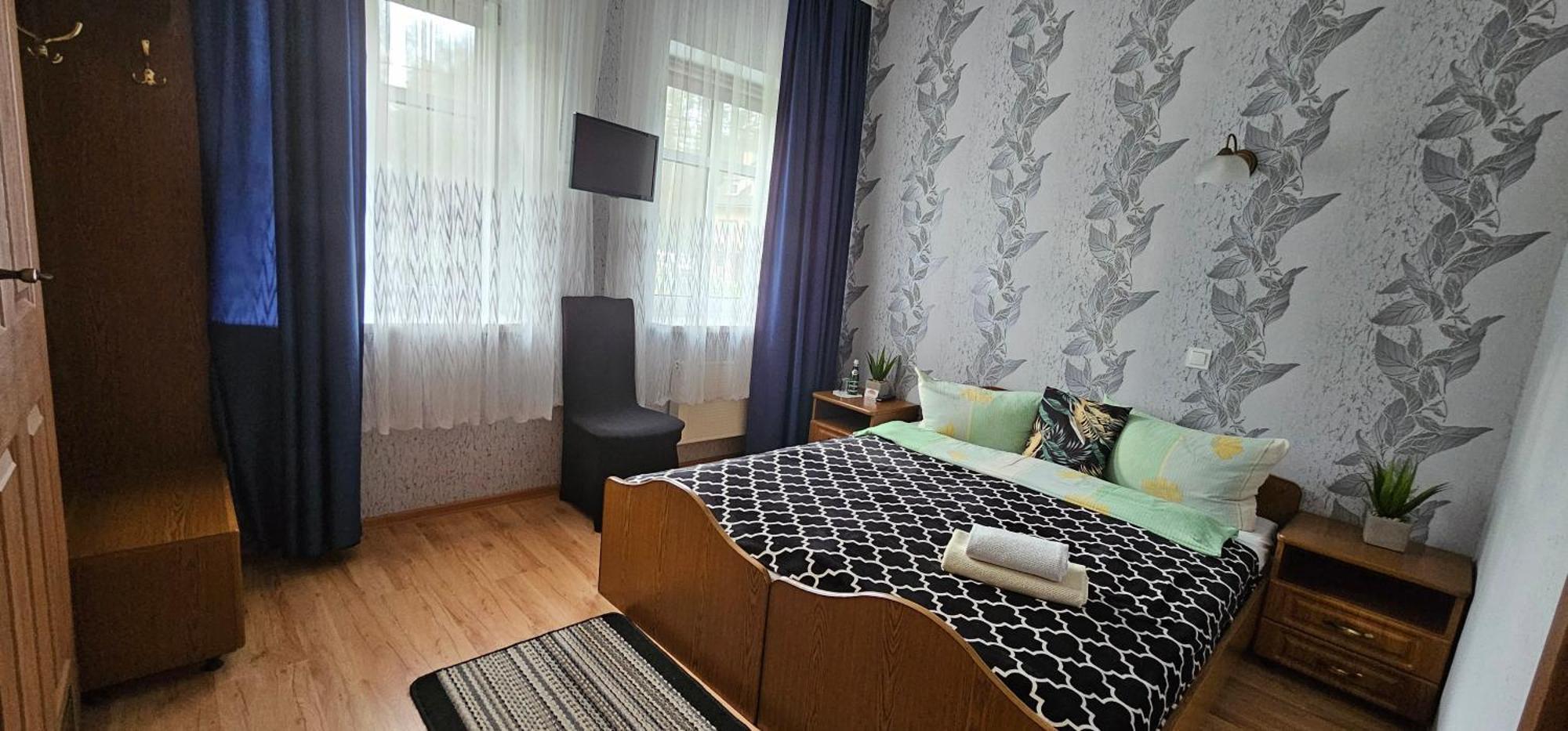 Uroczysko Bed and Breakfast Jastrowie Exteriör bild