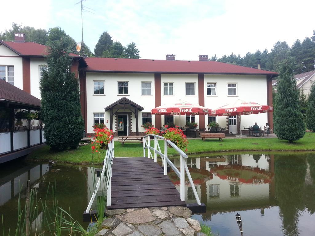 Uroczysko Bed and Breakfast Jastrowie Exteriör bild